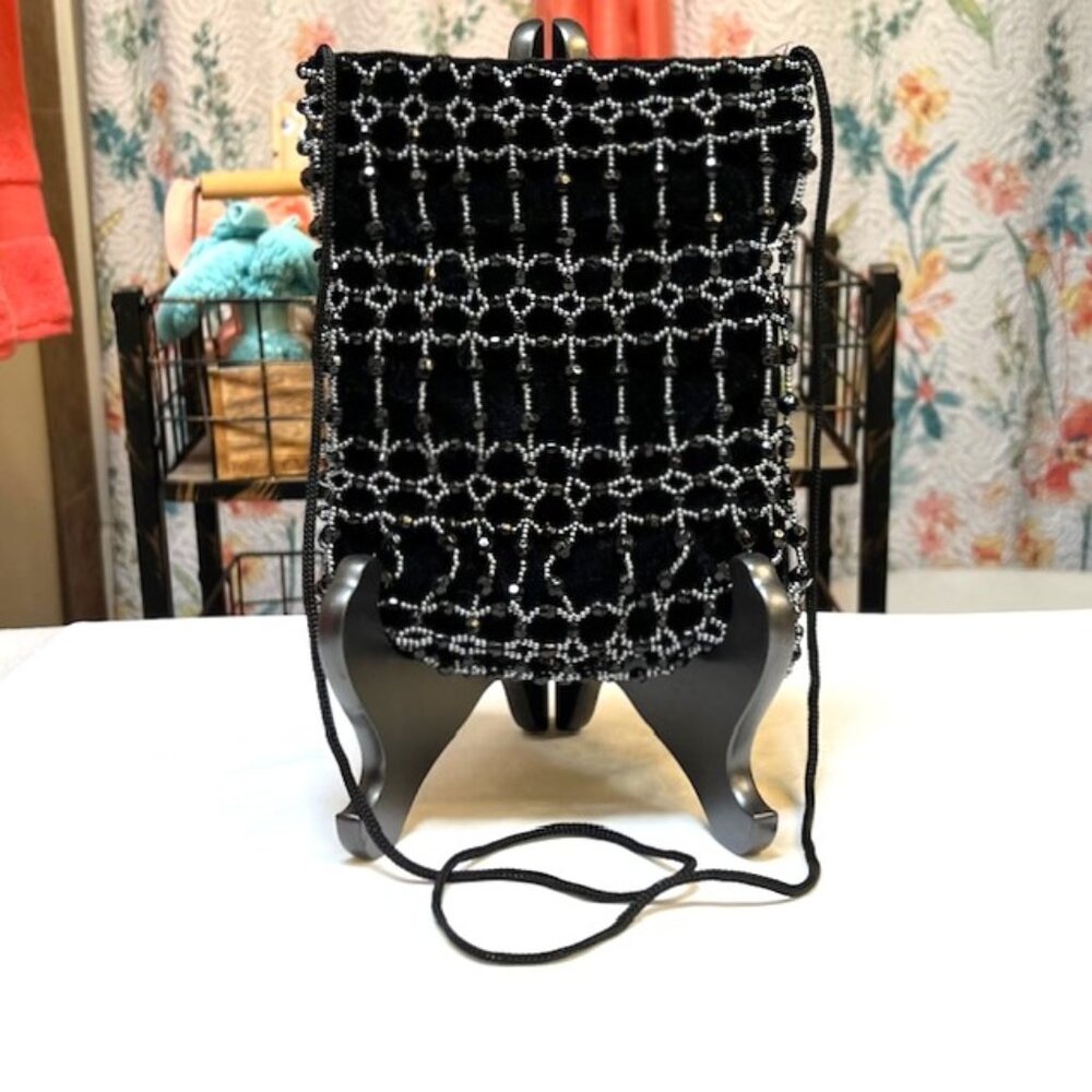 DIVINE Velvet and Beaded Evening Shoulder Bag/Pouch  EUC